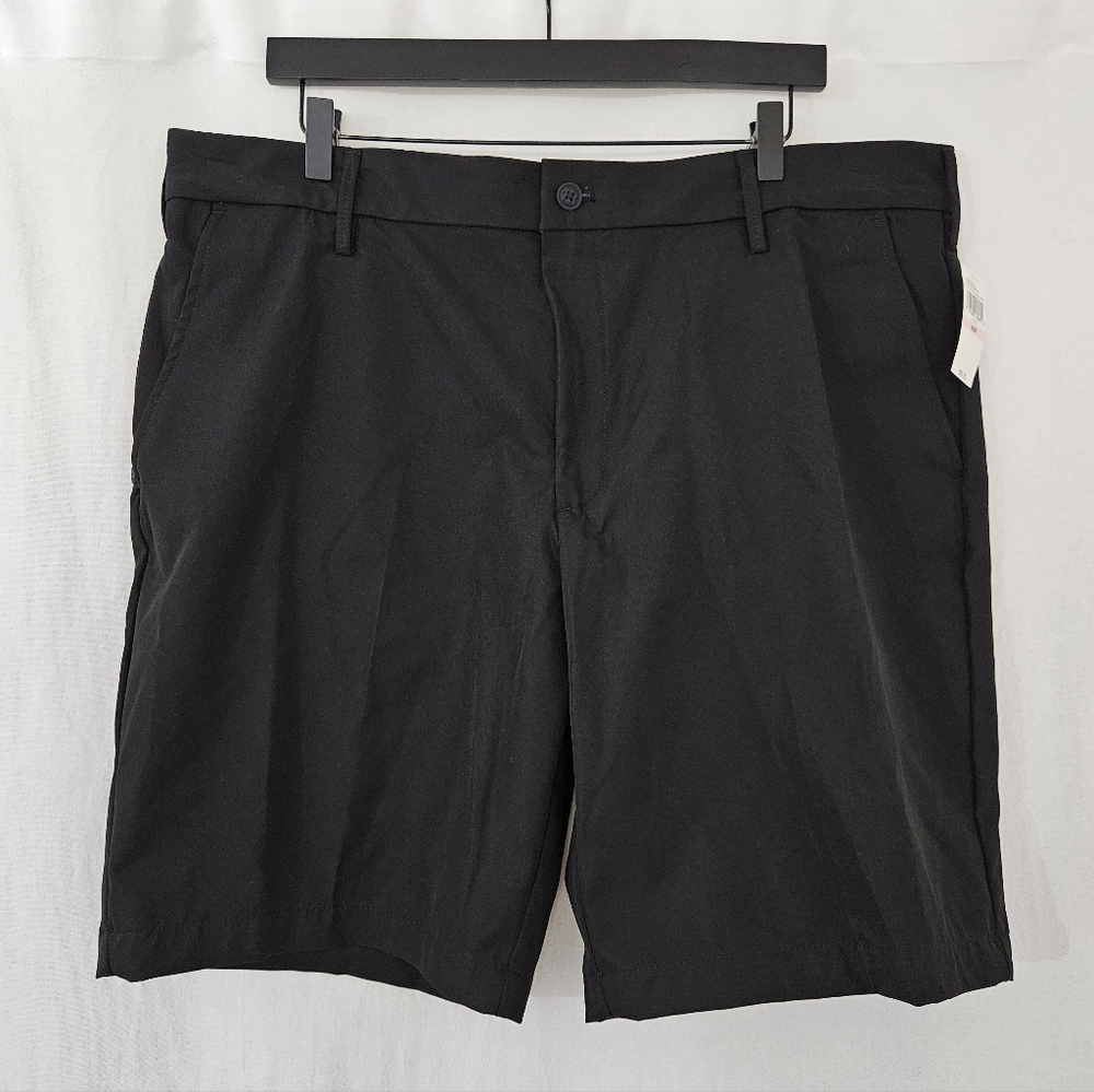IZOD Cotton Touch Classic Fit Performance Dress Short in Black Men's Size 40